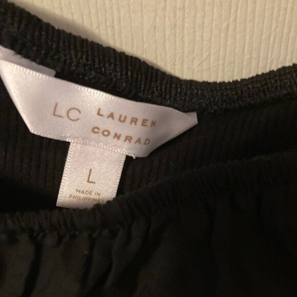 Lauren Conrad Ruffled Body Suit Size Large - Picture 4 of 6